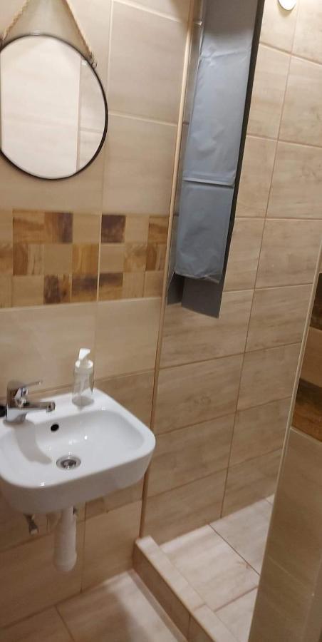 Апартаменти Corner Apartman 2 Шіофок Екстер'єр фото